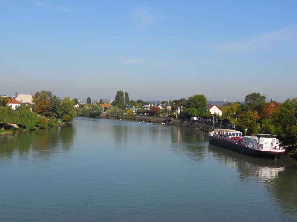 Chambre Avec Jardin Pierre Curie Bry-sur-Marne Bilik gambar