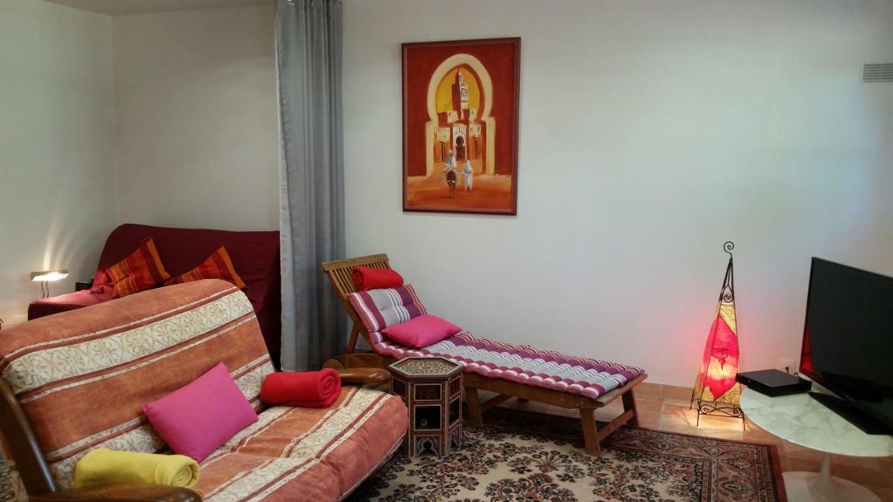 Chambre Avec Jardin Pierre Curie Bry-sur-Marne Luaran gambar